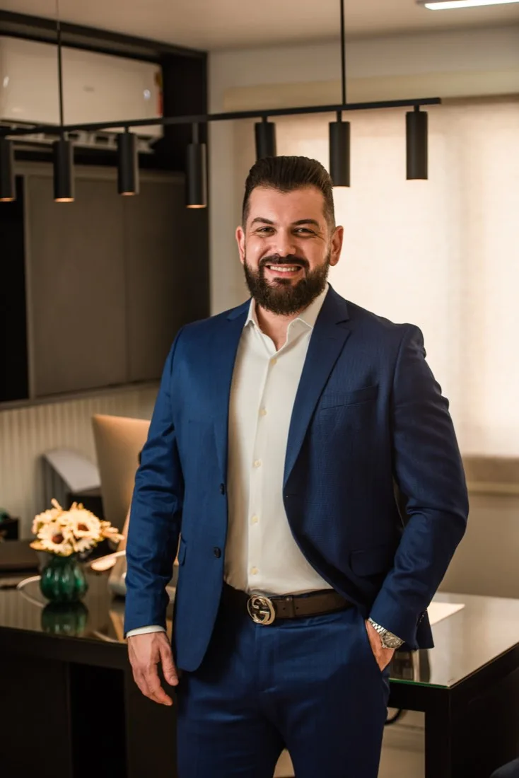Dr. Thiago Viana